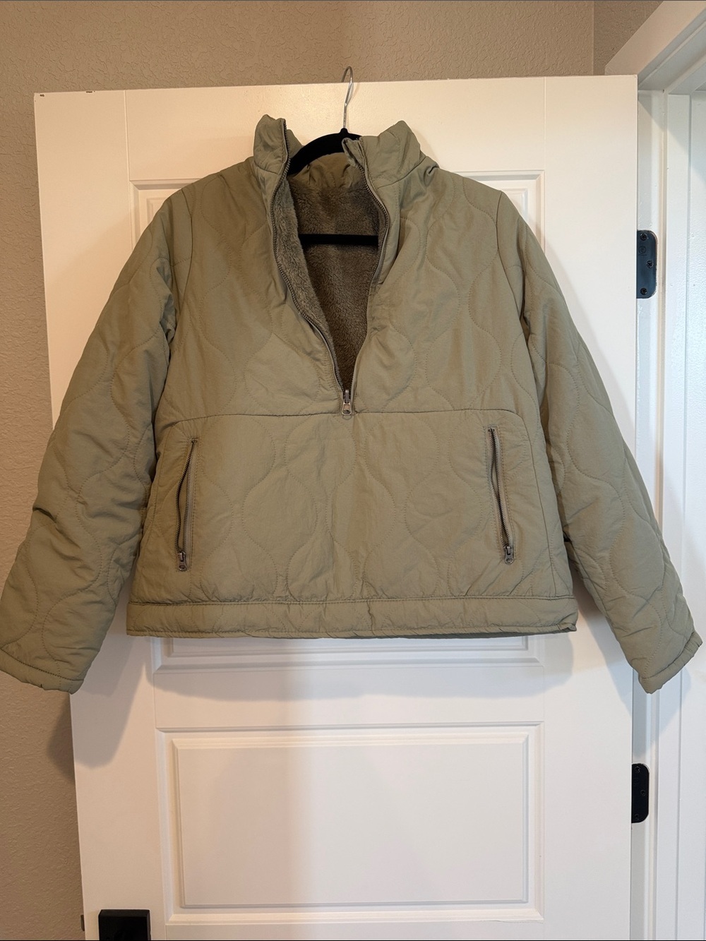 Thread & Supply Sage Green Reversible Puffer Jacket S NWOT